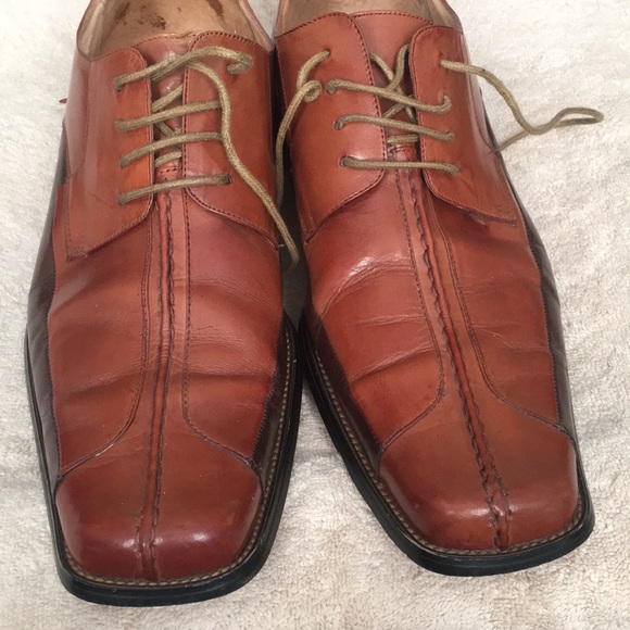 Men Giergio V Two-Tone Dress Shoe-12M - Picture 3 of 8